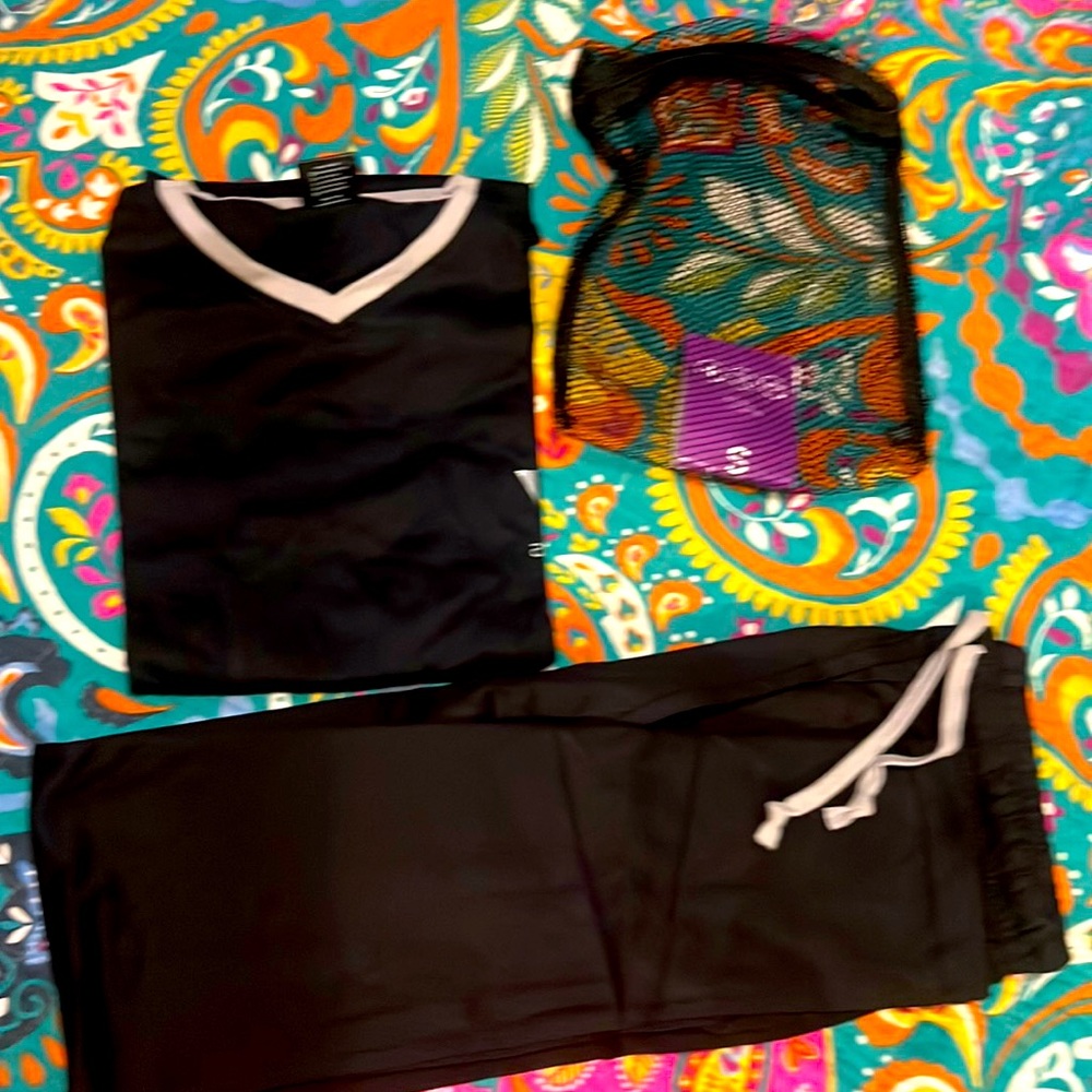 🔥✈️VIRGIN BLACK & GREY PAJAMAS SET NEW NEVER WORN!!!